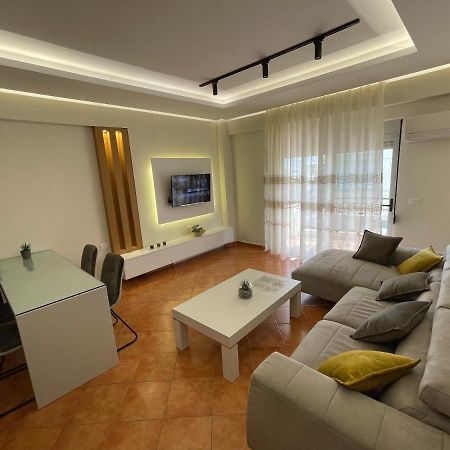 Saranda Central Apartment Екстериор снимка
