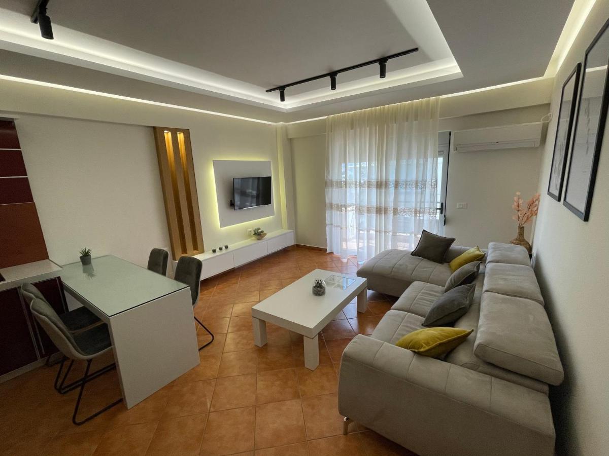 Saranda Central Apartment Екстериор снимка